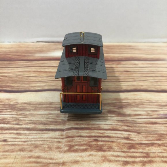 Hallmark Keepsake Ornament Yuletide Central, Caboose, Train, #5, 1998, Box 90s - Picture 3 of 14